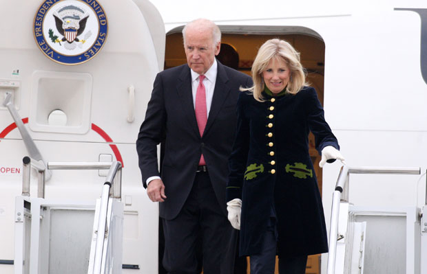 Бајден телефоном разговарао са лидерима Косова, Кипра и Грчке